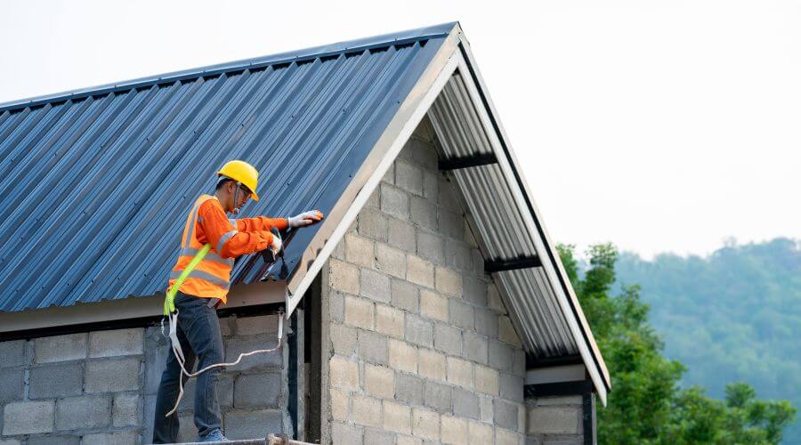 Professional residential roofers in Eaton Rapids, MI
